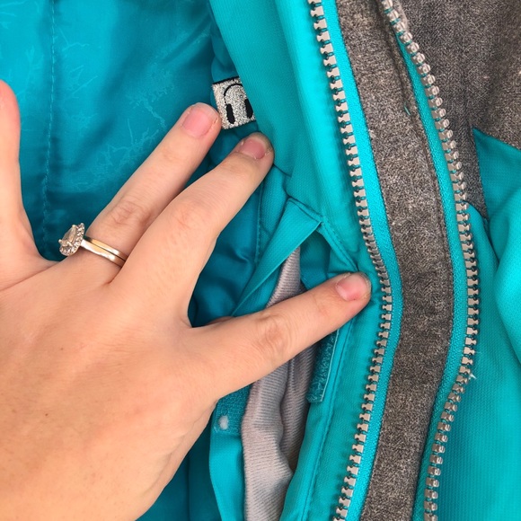 Gerry CO Girls Winter Coat With Fleece Hood 10/12 - Picture 9 of 10